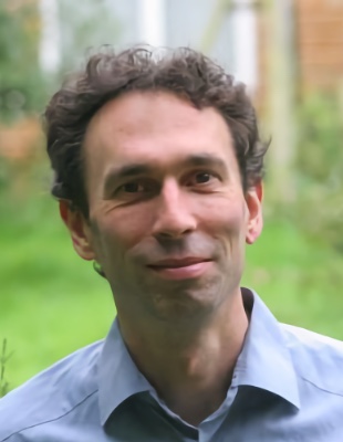 Simon Fox